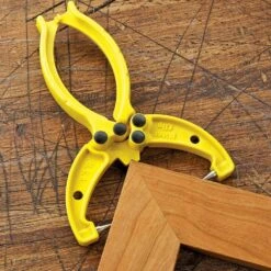Trim Clip Miter Clip