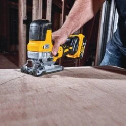 DeWalt 20V MAX* XR Cordless/Brushless Barrel Grip Jigsaw, Bare Tool -Sale Tools Shop 67426 04 1000