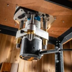 Triton 3.25HP Router Motor Plus Fixed Base -Sale Tools Shop 68606 12 1000 1